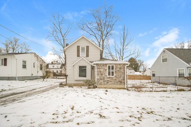 2226 Billman Pl in Cuyahoga Falls, OH - Building Photo - Building Photo