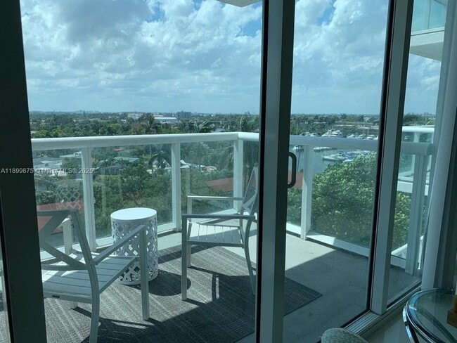 1861 NW S River Dr in Miami, FL - Building Photo - Building Photo