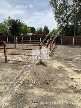 5553 Bussell Rd in Bakersfield, CA - Foto de edificio - Building Photo