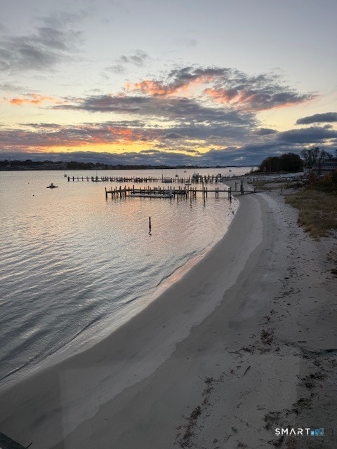 352 Pequot Ave in New London, CT - Building Photo - Building Photo