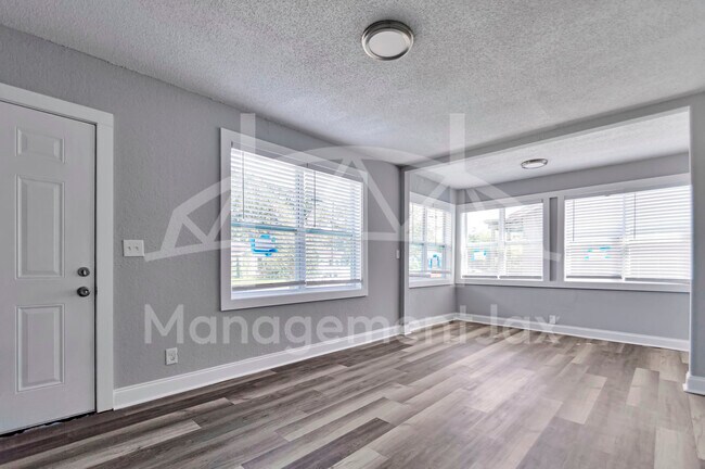 1536 W 10th St in Jacksonville, FL - Building Photo - Building Photo