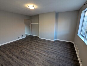 402-404 Sweetbriar St in Pittsburgh, PA - Building Photo - Building Photo