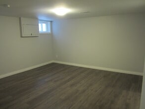 1159 Ridgecrest Ave in Oshawa, ON - Building Photo - Building Photo