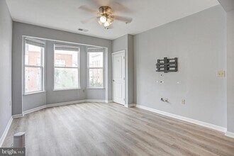 2655 Prosperity Ave in Fairfax, VA - Building Photo - Building Photo