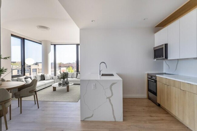 5920 Bay Pkwy in Brooklyn, NY - Building Photo - Building Photo