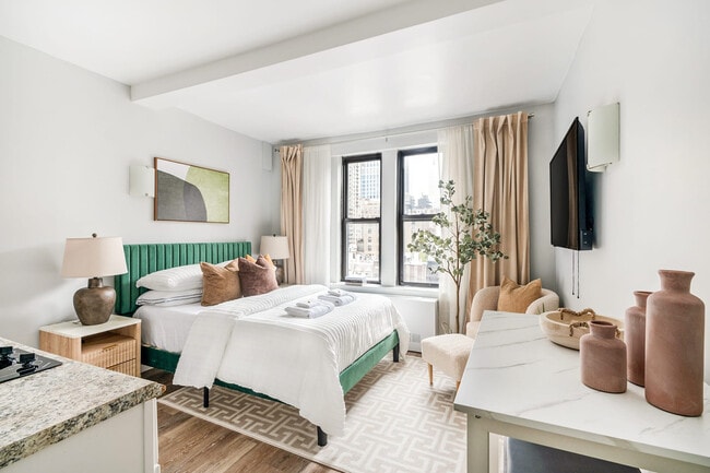 240 W 73rd St, Unit FL9-ID1022058P in New York, NY - Building Photo - Building Photo