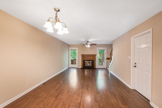 1943 Trexler Ct in Raleigh, NC - Building Photo - Building Photo