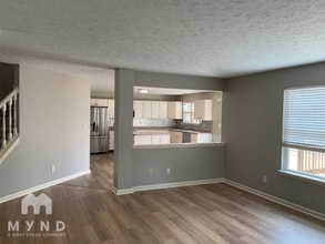 11629 Lone Pine Cir in Indianapolis, IN - Building Photo - Building Photo