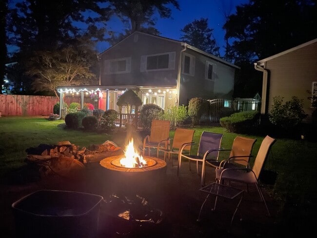 9470 Horseshoe Island Rd in Clay, NY - Building Photo - Building Photo