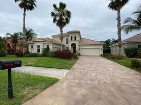 9934 Via San Marco Loop in Ft. Myers, FL - Building Photo