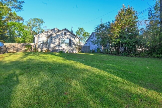 4203 Anglin Rd