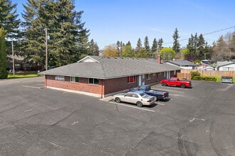 Shaver Apartments in Washougal, WA - Building Photo - Building Photo