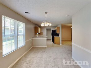 300 Klinetop Dr in Mcdonough, GA - Building Photo - Building Photo