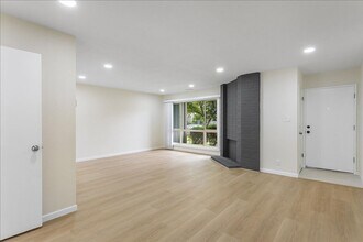 1007 Tahiti Ln in Alameda, CA - Building Photo - Building Photo