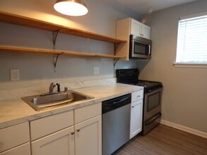 918 N Limestone in Lexington, KY - Building Photo - Building Photo