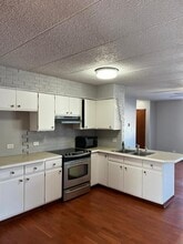 669 Briar Hill Ln in Addison, IL - Building Photo - Building Photo