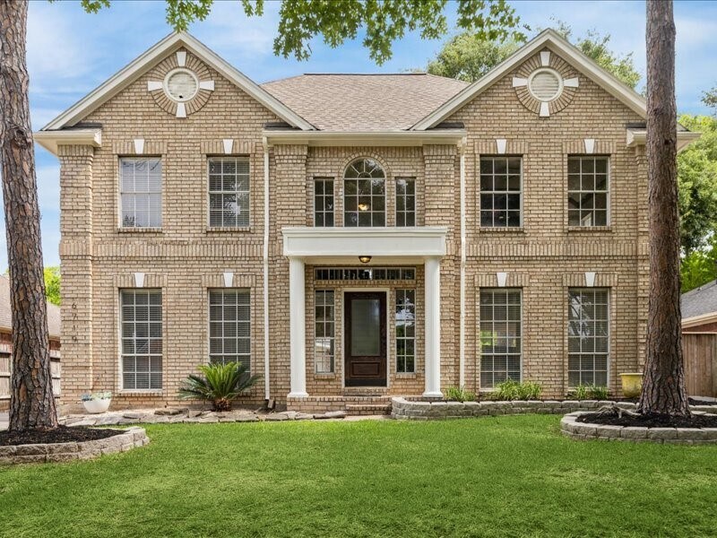 6719 Shady Ln in Sugar Land, TX - Building Photo