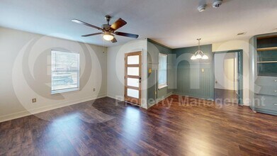 1524 Hilltop Dr in Garland, TX - Building Photo - Building Photo