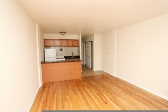 5847 N Winthrop Ave, Unit 101 in Chicago, IL - Building Photo - Building Photo