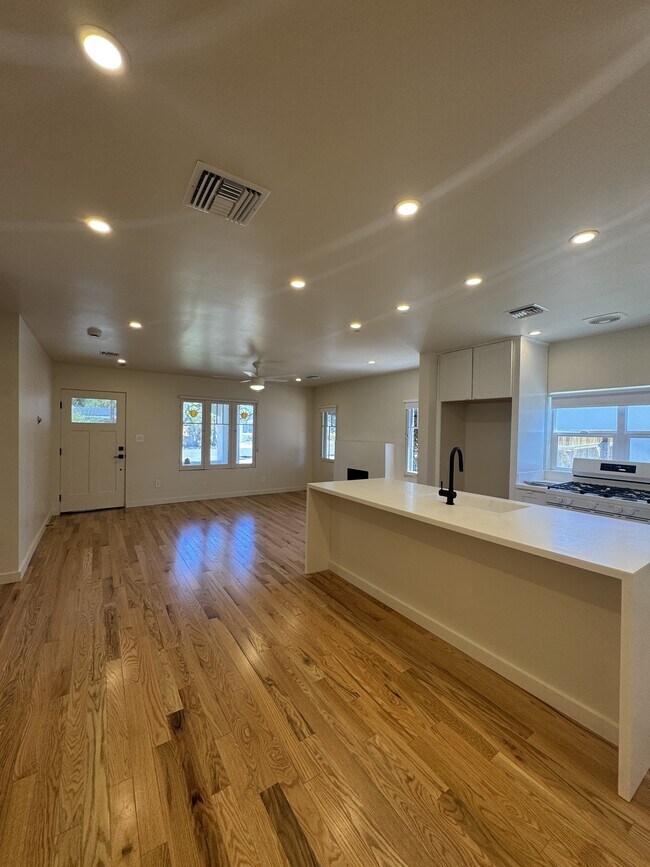 1223 E Hubbell St in Phoenix, AZ - Building Photo - Building Photo