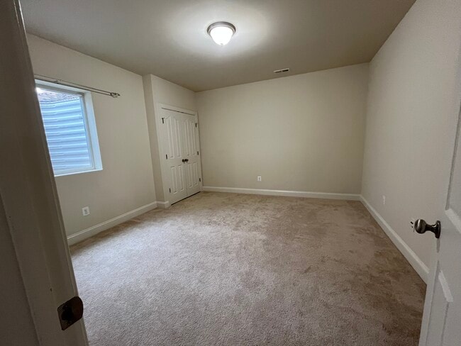 property at 46841 Shelton Dr