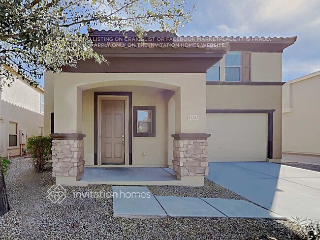 property at 21181 E Stonecrest Dr