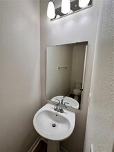 1588 Mirabella Cir in Davenport, FL - Building Photo - Building Photo