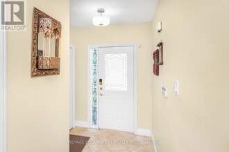 1183 Westview Terrace in Oakville, ON - Building Photo - Building Photo