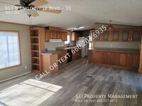 913 N Taylorville Blvd photo'