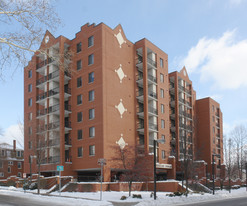 Nicholas Tower Apartments