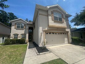 572 Redberry Ln in Jacksonville, FL - Building Photo