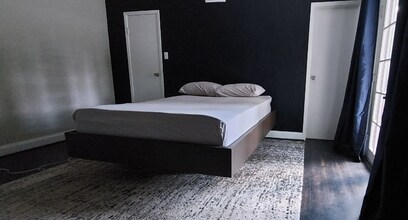 775 Worthshire St in Houston, TX - Foto de edificio - Building Photo