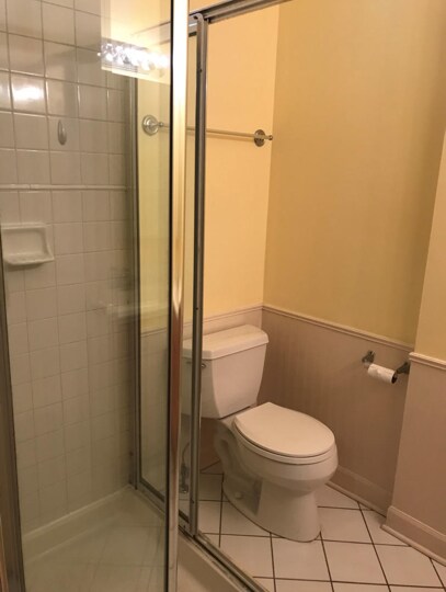 property at 1043 W Webster Ave