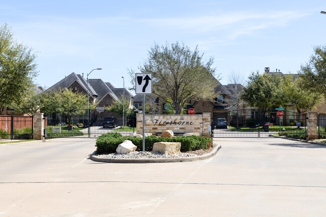 property at 27958 Bradford Ridge Dr