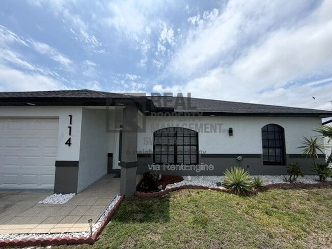 114 NW 13th Ave