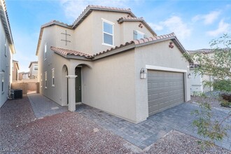 7039 Baza Ave in Las Vegas, NV - Building Photo - Building Photo