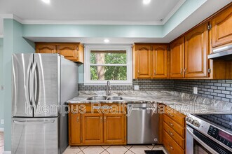 7020 Bonnamere Dr in Nashville, TN - Building Photo - Building Photo