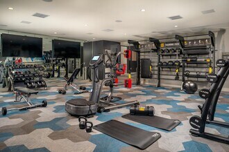 Catherine Santa Monica in Santa Monica, CA - Building Photo - Building Photo
