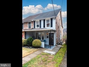 627 Ford St, Unit 513 in Conshohocken, PA - Building Photo - Building Photo