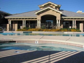 295 N Rural Rd-Unit -168 in Chandler, AZ - Building Photo - Building Photo