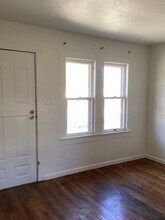 611 W 5th St in Portales, NM - Foto de edificio - Building Photo