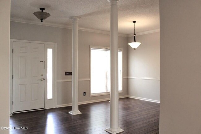 929 Cardinal Pl in Vass, NC - Building Photo - Building Photo