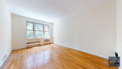 219 E 88th St in Manhattan, NY - Building Photo - Building Photo
