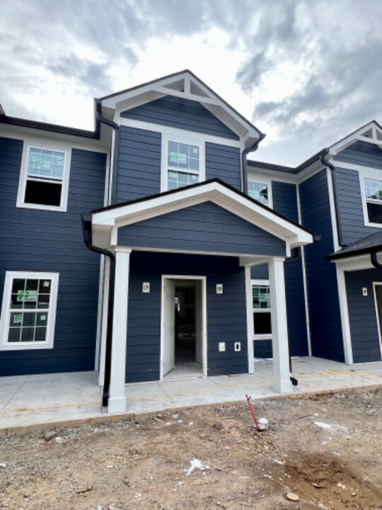 193 Freeze Ave NW in Concord, NC - Building Photo
