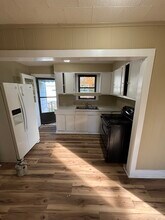 1544 N Sunrise Dr in Bowling Green, KY - Building Photo - Building Photo