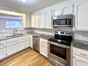 115 Newport Dr in Nashville, TN - Building Photo - Building Photo