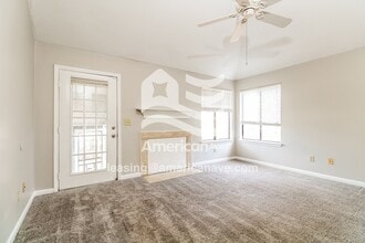 220 Risdon Way in Columbia, SC - Building Photo - Building Photo