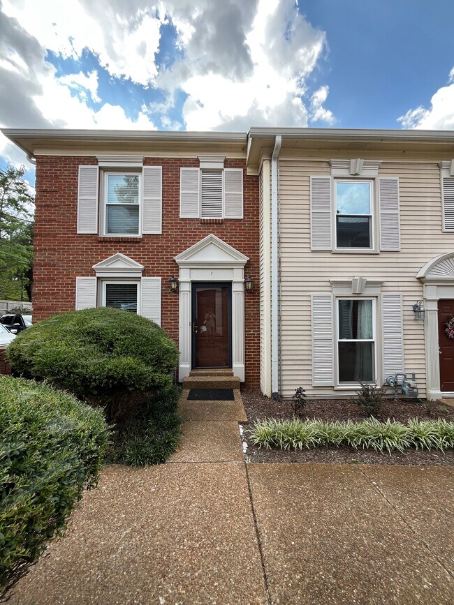 2139 Acklen Ave in Nashville, TN - Building Photo - Building Photo