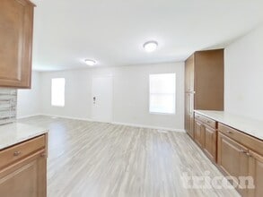 1475 Wilmington Blvd in Shelbyville, IN - Foto de edificio - Building Photo