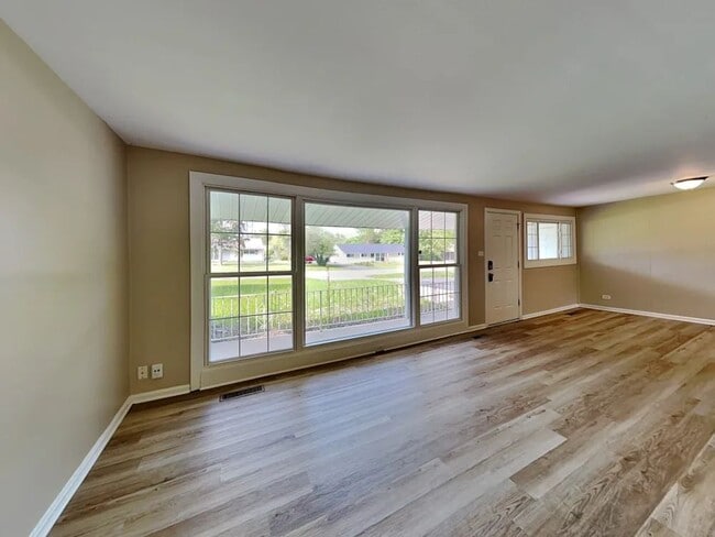 4450 177th Pl in Country Club Hills, IL - Foto de edificio - Building Photo
